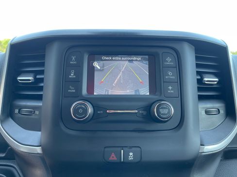 Used 2019 RAM 2500 Big Horn AWD/4WD image 6