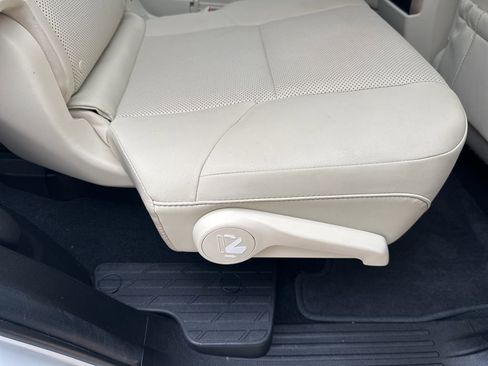 Used 2022 Lexus GX 460 Premium image 43