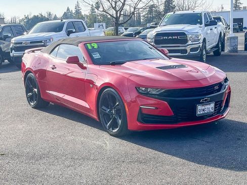 Used 2019 Chevrolet Camaro SS image 5