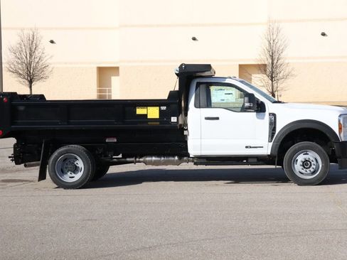 New 2026 Ford F550 4x4 Regular Cab Super Duty image 9