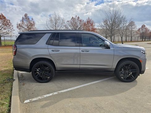 Used 2021 Chevrolet Tahoe High Country w/ Premium Package image 7