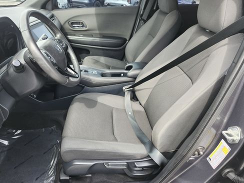 Used 2019 Honda HR-V Sport image 23