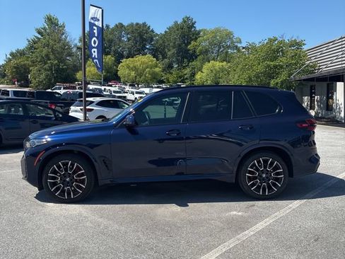 Used 2025 BMW X5 xDrive40i w/ M Sport Package AWD/4WD image 2
