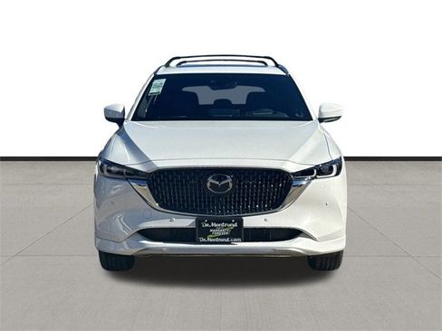 New 2025 MAZDA CX-5 Signature image 2