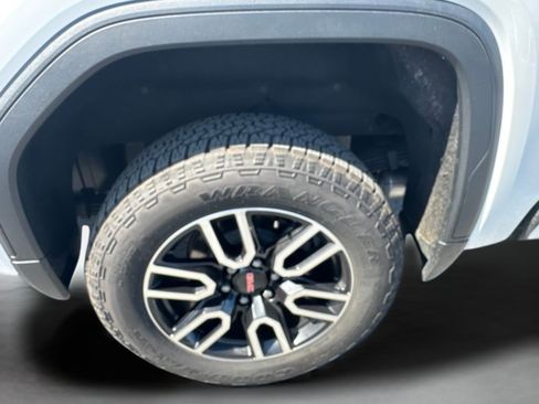 Used 2022 GMC Sierra 1500 AT4X AWD/4WD image 25