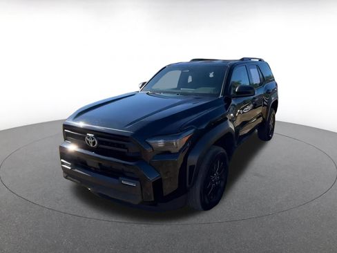 Used 2025 Toyota 4Runner SR5 image 7