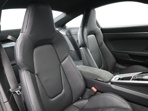 Certified 2026 Porsche 911 Carrera S RWD image 29
