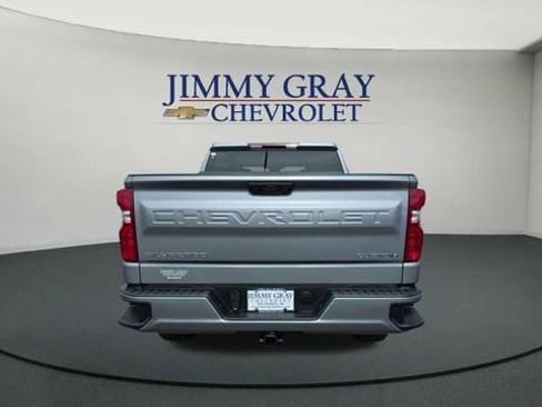 New 2026 Chevrolet Silverado 1500 Custom image 4