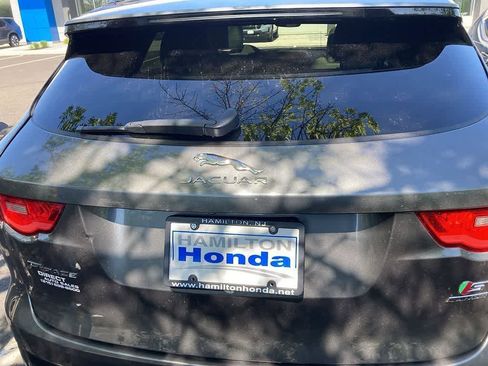 Used 2019 Jaguar F-PACE S AWD/4WD image 9