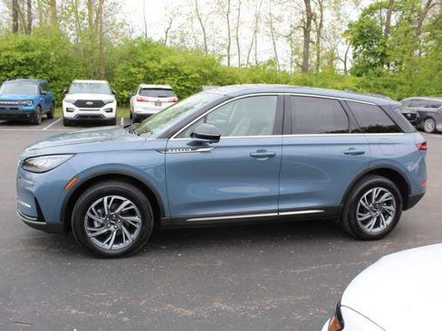 Certified 2023 Lincoln Corsair AWD w/ Equipment Group 101A image 8