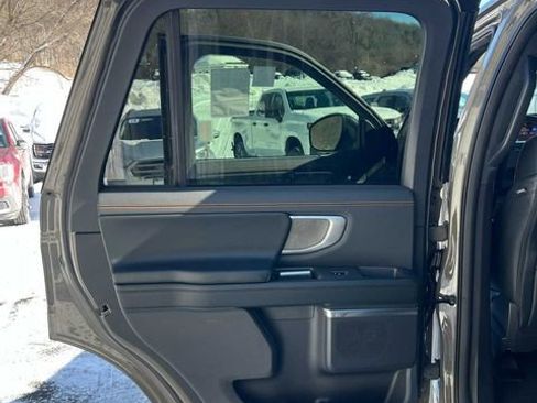 Used 2026 Ford Expedition Tremor AWD/4WD image 39