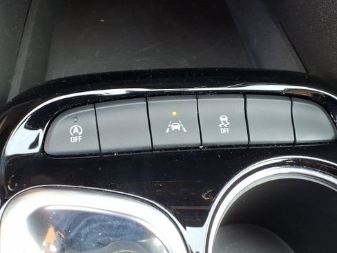 Used 2024 Buick Encore GX Preferred FWD image 8