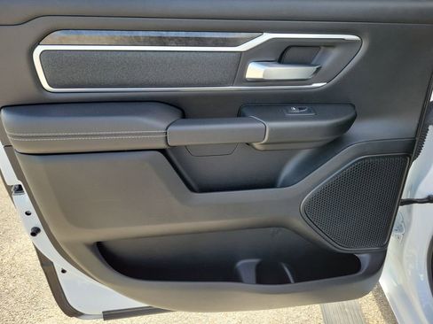 Used 2021 RAM 1500 Big Horn image 9