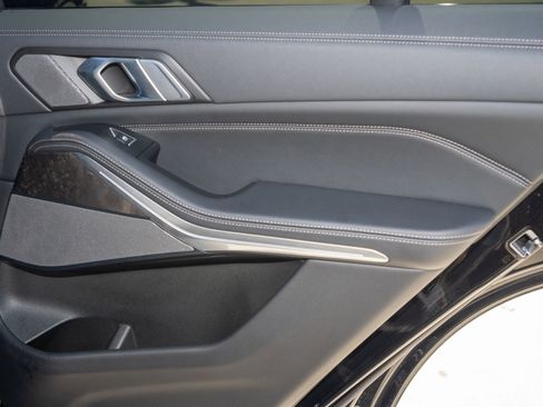 Used 2023 BMW X5 M50i w/ Climate Comfort Package image 16