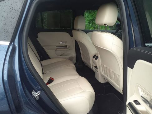Certified 2023 Mercedes-Benz GLA 250 4MATIC image 14