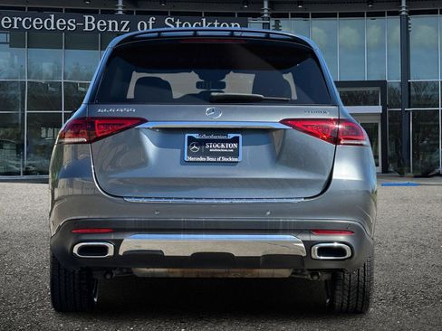 Certified 2022 Mercedes-Benz GLE 350 4MATIC w/ Premium Package image 5