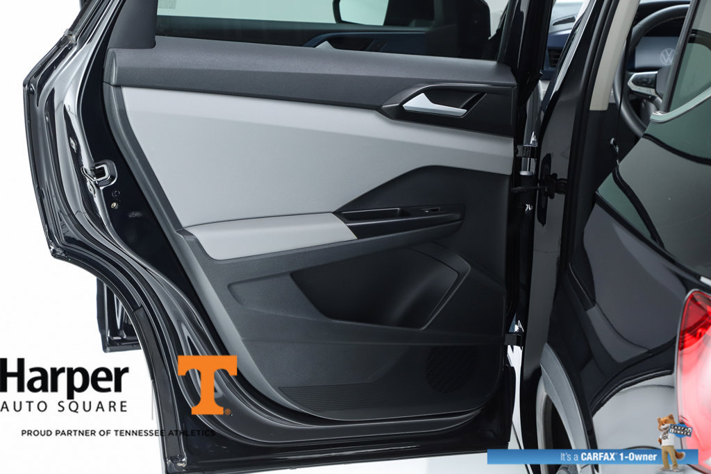 Used 2023 Volkswagen Taos SE w/ Panoramic Sunroof Package AWD/4WD image 55