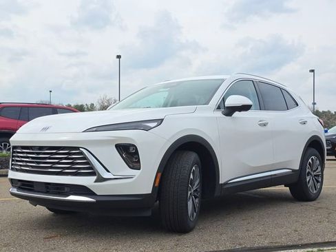 New 2026 Buick Envision Preferred image 13