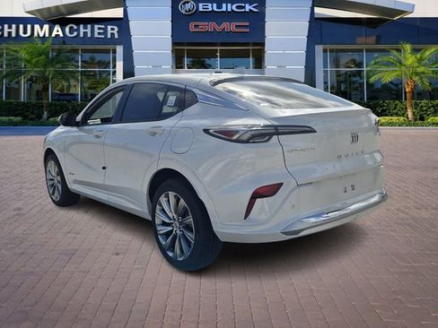 New 2026 Buick Envista Avenir image 5