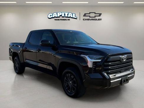 Used 2024 Toyota Tundra SR5 w/ SR5 Convenience Package AWD/4WD image 7