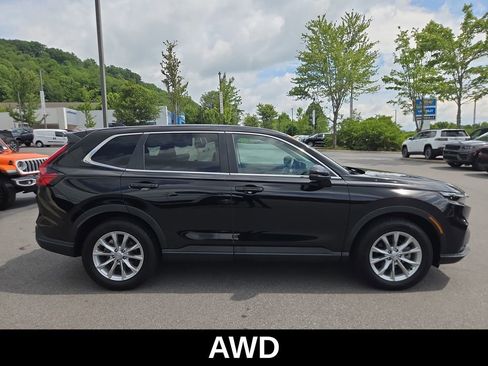 Used 2024 Honda CR-V EX image 3