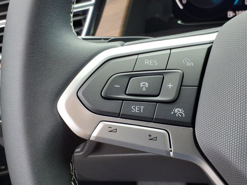 New 2026 Volkswagen Atlas SE image 19