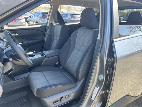 New 2026 Nissan Rogue SV FWD image 15
