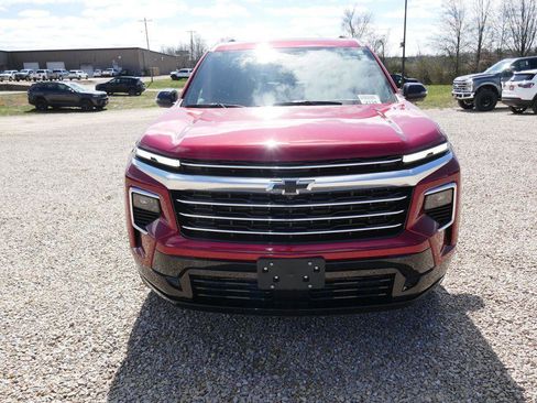 New 2026 Chevrolet Traverse High Country w/ LPO, Floor Liner Package AWD/4WD image 8