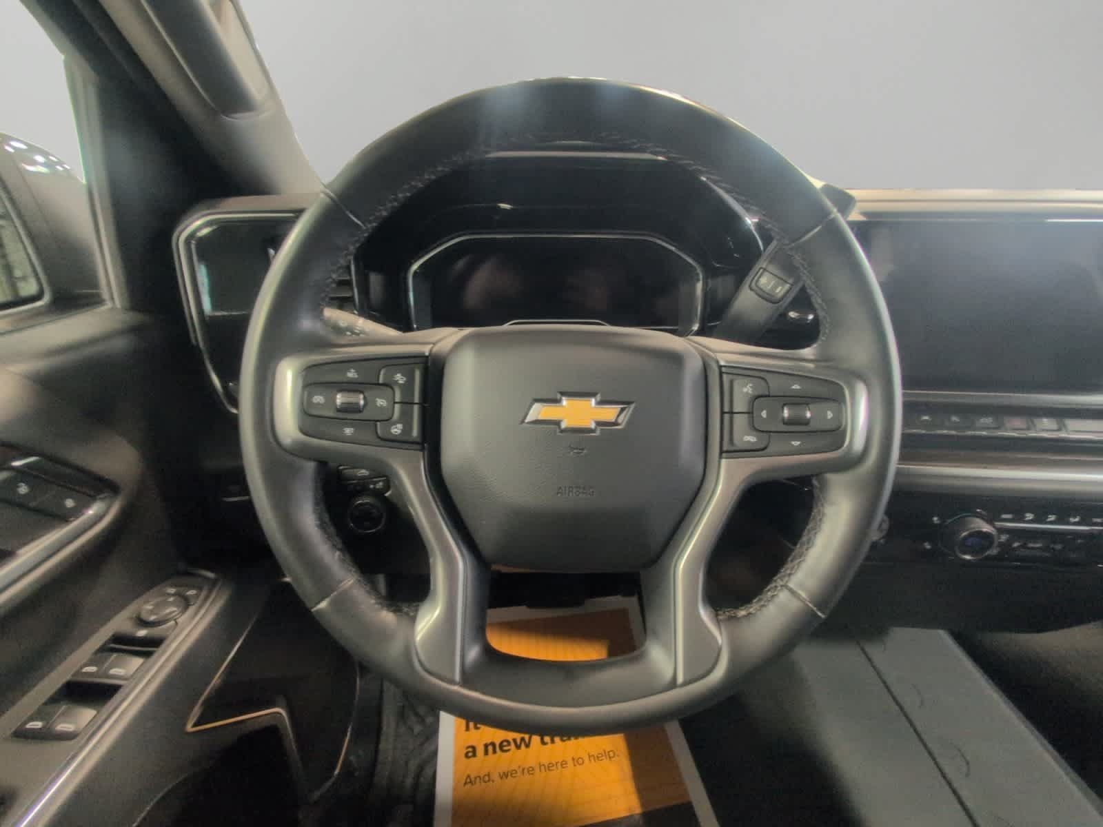 Used 2024 Chevrolet Silverado 1500 LT AWD/4WD image 12