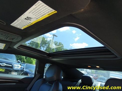 Used 2015 Cadillac CTS V RWD image 24