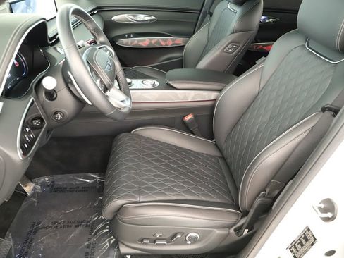 Used 2025 Genesis GV70 3.5T Sport w/ Sport Advanced Package image 24