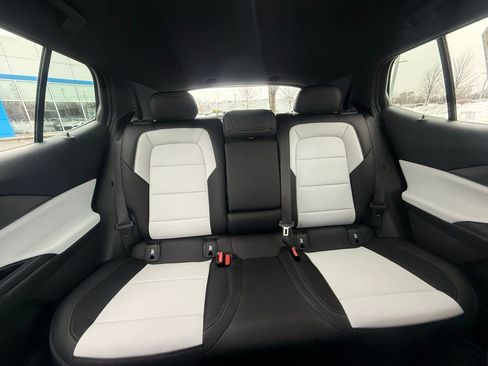 New 2026 Chevrolet Equinox EV LT FWD image 25