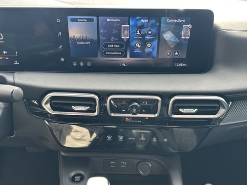 New 2026 Nissan Sentra SV image 19