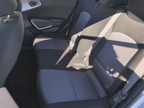 Certified 2023 Kia Soul LX w/ LX Technology Package image 22