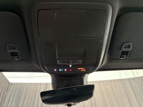 Used 2025 Chevrolet Equinox LT w/ Convenience Package II FWD image 22