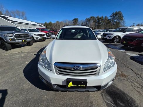 Used 2012 Subaru Outback 2.5i Premium w/ All-Weather Pkg image 8