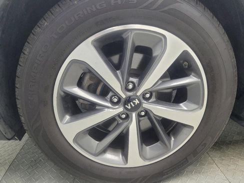 Used 2019 Kia Sorento EX w/ EX Touring Package AWD/4WD image 31