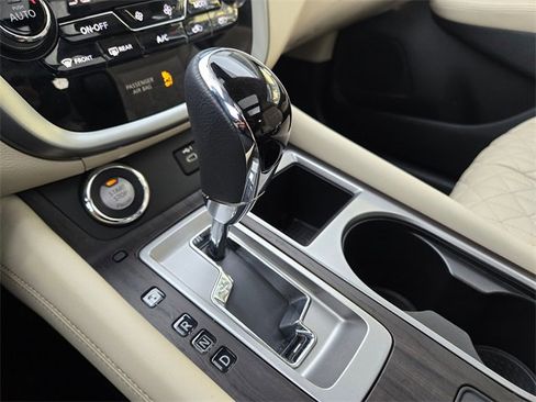 Used 2024 Nissan Murano Platinum w/ Cargo Package image 24