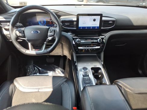 Certified 2022 Ford Explorer ST w/ ST Street Pack AWD/4WD image 6
