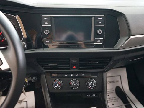 Used 2021 Volkswagen Jetta S FWD image 8