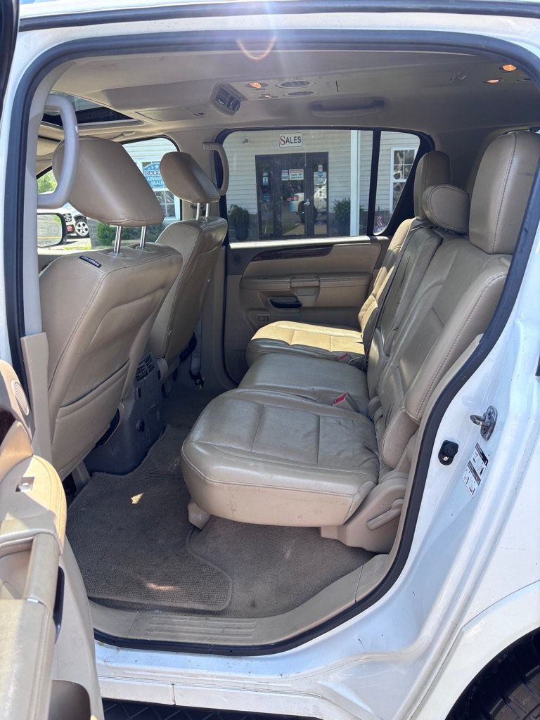 Used 2012 Nissan Armada Platinum AWD/4WD image 10
