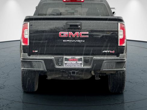 Used 2022 GMC Canyon AT4 w/ Trailering Package AWD/4WD image 4