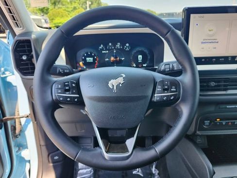 Certified 2025 Ford Bronco Sport Heritage w/ Convenience Package AWD/4WD image 29