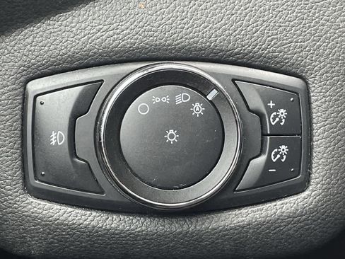 Used 2014 Ford Escape SE FWD image 25