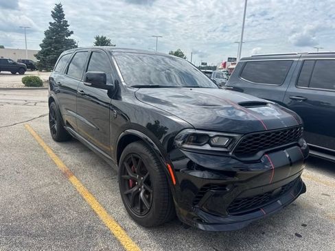 Used 2026 Dodge Durango SRT Hellcat w/ Premium Group AWD/4WD image 2