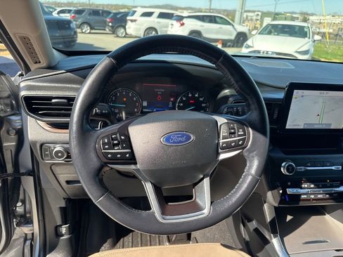 Used 2020 Ford Explorer Limited w/ Class III Trailer Tow Package image 13