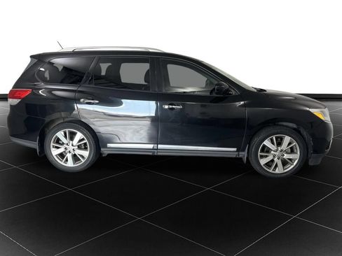 Used 2015 Nissan Pathfinder Platinum FWD image 6