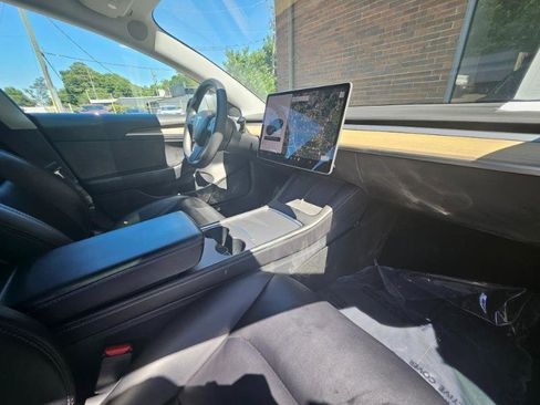 Used 2021 Tesla Model 3 Long Range AWD/4WD image 56