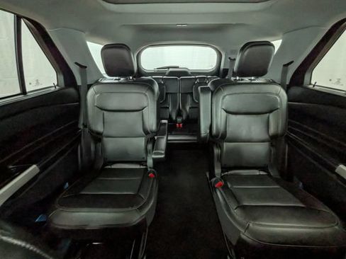 Certified 2022 Ford Explorer Limited w/ Equipment Group 301A AWD/4WD image 21