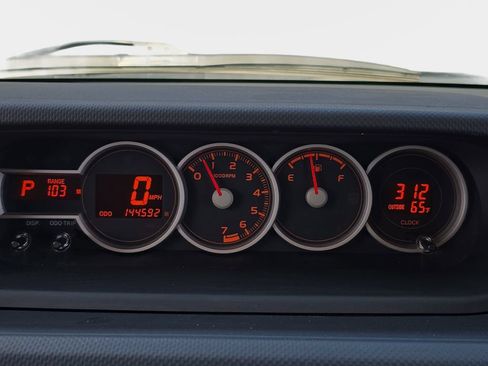 Used 2012 Scion xB FWD image 21